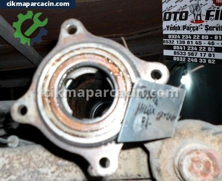 Toyota Hilux Defransiyel çıkma parça