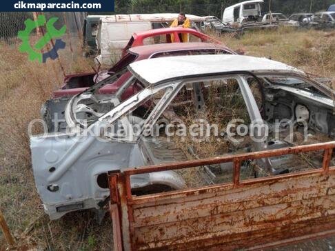 Toyota Land Cruiser Marka Yazısı çıkma parça
