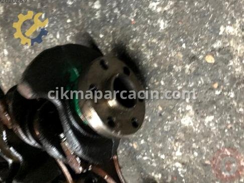 Toyota Starlet Krank Mili çıkma parça