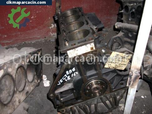 Opel Vectra Benzin Otomatiği çıkma parça