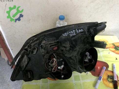Opel Vectra Far çıkma parça