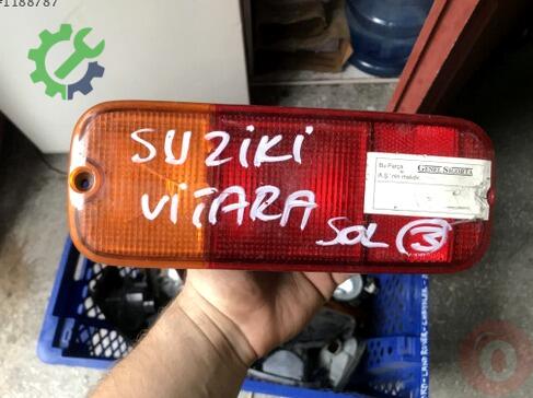 Suzuki Vitara Sinyal çıkma parça