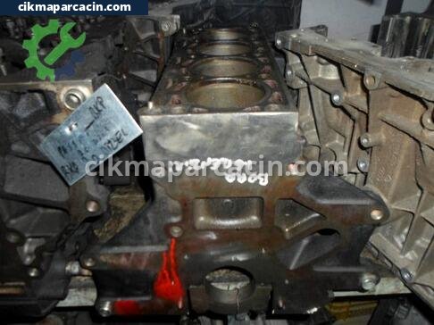 Volkswagen Passat Blok çıkma parça