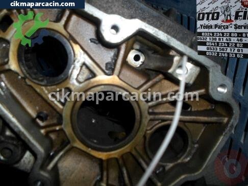 Volkswagen Caddy Şanzıman Komple çıkma parça