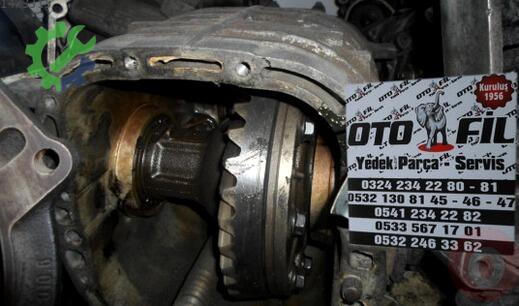 Volkswagen Caravelle Şanzıman çıkma parça