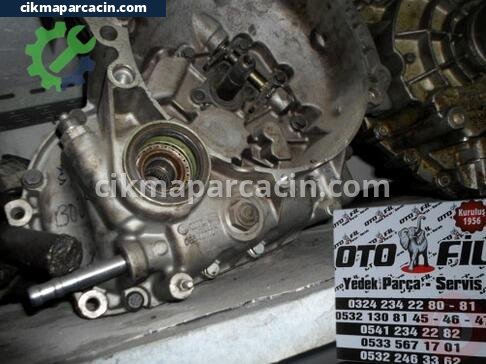Volkswagen Bora Şanzıman Komple çıkma parça