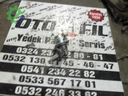 Volkswagen Golf Benzin Otomatiği 026127025A çıkma parça