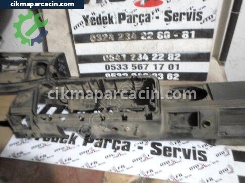 Volkswagen Golf Göğüs çıkma parça