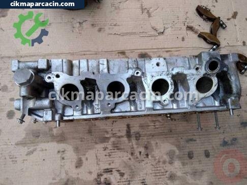 Volkswagen Jetta Silindir Kapağı çıkma parça