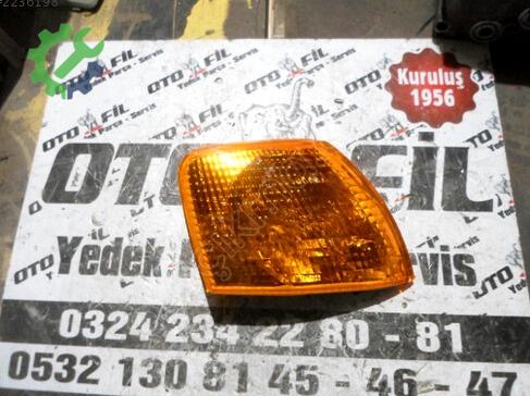 Volkswagen Passat Sinyal çıkma parça