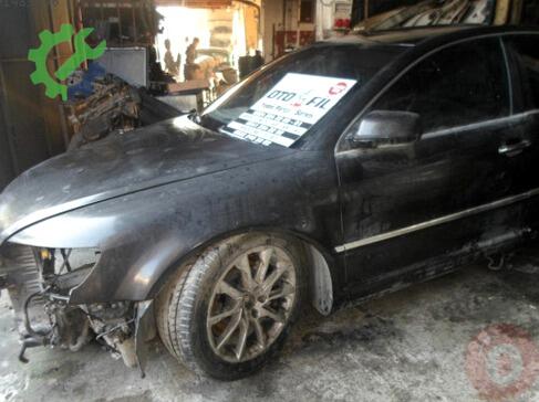 Volkswagen Phaeton Silindir Kapağı çıkma parça