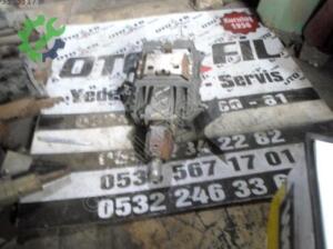 VOLKSWAGEN PHYTON 2004 V10 5.0 DİZEL DİREKSİYON MAFSALI MİLİ