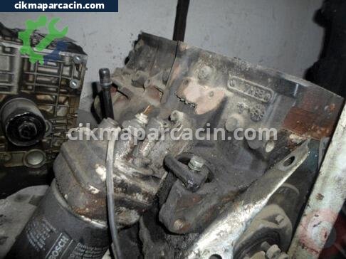 Volkswagen Polo Yarım Motor çıkma parça