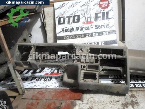 Volkswagen Transporter Göğüs çıkma parça