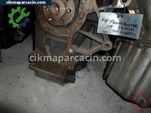 Volkswagen Transporter Yarım Motor çıkma parça