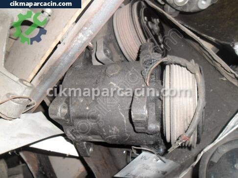 Volkswagen Transporter Klima Kompresörü çıkma parça