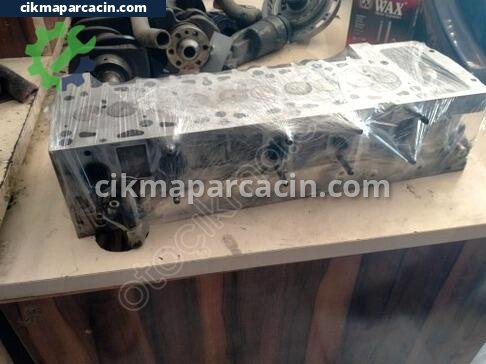 Volkswagen Touareg Silindir Kapağı çıkma parça