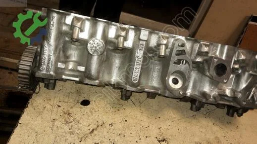 Volkswagen Volt Silindir Kapağı 0741033736 çıkma parça