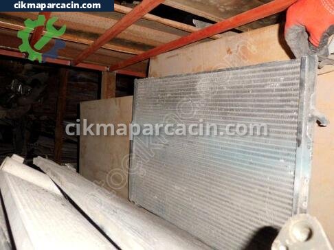 Volvo 460 Klima Radyatörü çıkma parça