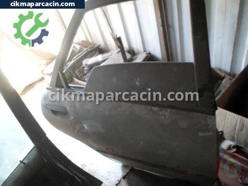 Volvo S40 Sağ Arka Kapı çıkma parça
