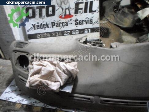 Volvo S40 Göğüs çıkma parça