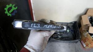 W123 SAĞ ÖN KAPI KOLU MERCEDES ORJİNAL ÇIKMA PARÇA