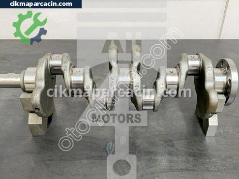 Mercedes-Benz 240 Krank çıkma parça