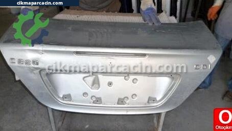 Mercedes-Benz C Serisi Bagaj çıkma parça