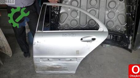 Mercedes-Benz C Serisi Sol Arka Kapı çıkma parça