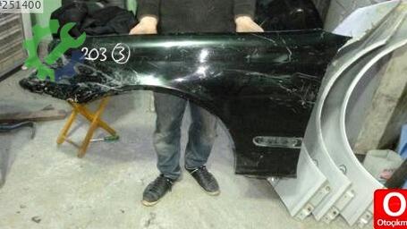 Mercedes-Benz C Serisi Sol Ön Çamurluk çıkma parça