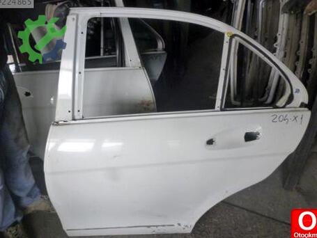 Mercedes-Benz C Serisi Sol Arka Kapı çıkma parça
