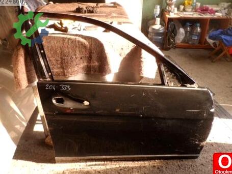 Mercedes-Benz C Serisi Sağ Ön Kapı çıkma parça