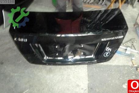 Mercedes-Benz C Serisi Bagaj çıkma parça