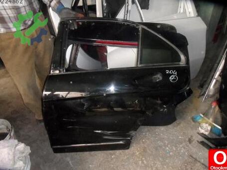 Mercedes-Benz C Serisi Sol Arka Kapı çıkma parça