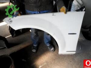 W204 C-CLASS 8 ADET SOL ÖN ÇAMURLUK MERCEDES ÇIKMAPARÇA
