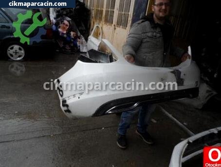 Mercedes-Benz C Serisi Arka Tampon çıkma parça