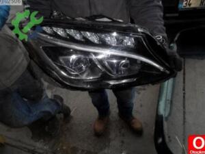 W205 C-CLASS ÇİFT MERCEKLİ SAĞ FAR (Farın camı çatlak)
