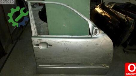 Mercedes-Benz E Serisi Sağ Ön Kapı çıkma parça