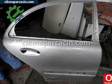 Mercedes-Benz E Serisi Sağ Arka Kapı çıkma parça