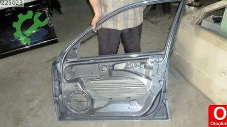 Mercedes-Benz E Serisi Sağ Ön Kapı çıkma parça
