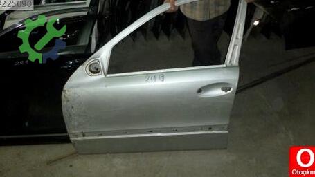 Mercedes-Benz E Serisi Sol Ön Kapı çıkma parça