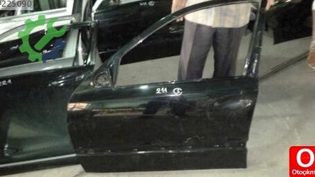 Mercedes-Benz E Serisi Sol Ön Kapı çıkma parça