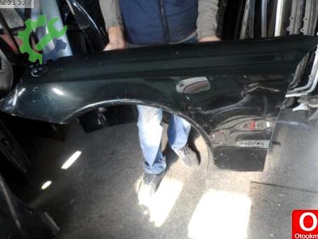 Mercedes-Benz E Serisi Sol Ön Çamurluk çıkma parça