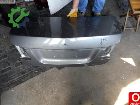 Mercedes-Benz E Serisi Bagaj çıkma parça