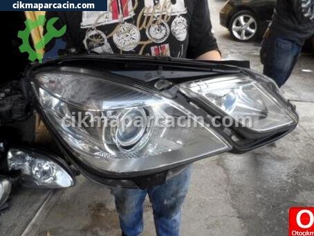 Mercedes-Benz E Serisi Xenon Far çıkma parça