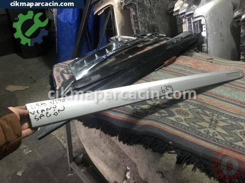 Mercedes-Benz Vito Kapı Çıtası çıkma parça