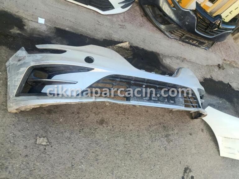 Renault Megane Ön Tampon çıkma parça