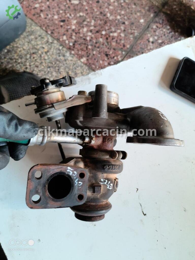Peugeot Partner Turbo 4937352020 çıkma parça