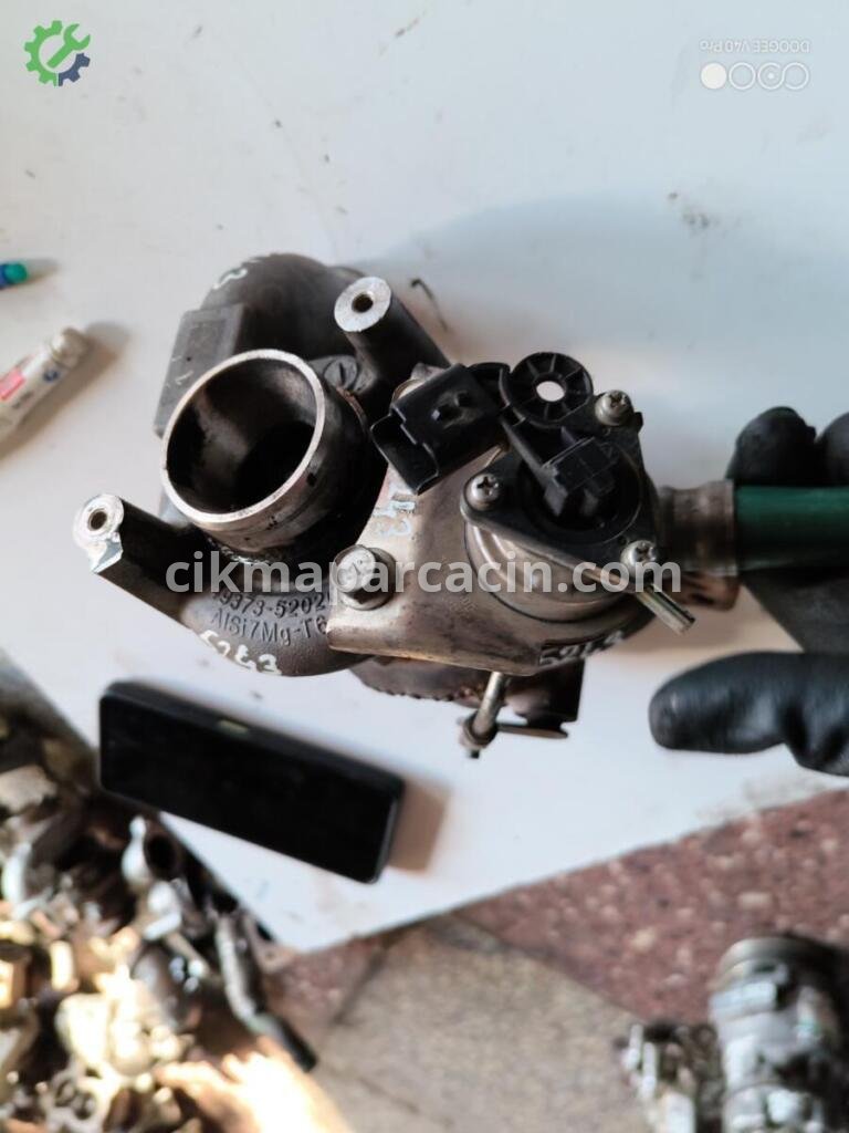 Peugeot Partner Turbo 4937352020 çıkma parça
