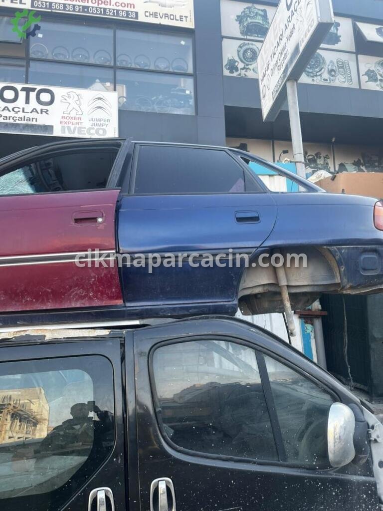 Opel Astra Sol Arka Kapı çıkma parça